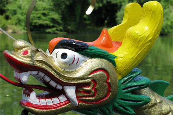 王佟藝的姓名打分結(jié)果_王佟藝五行分析