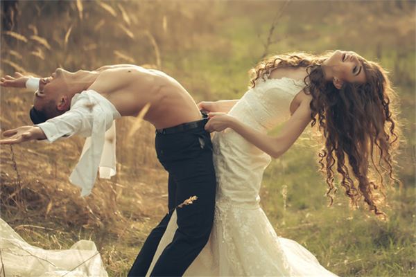 2021姓名取名技巧_以岳字為名的男寶