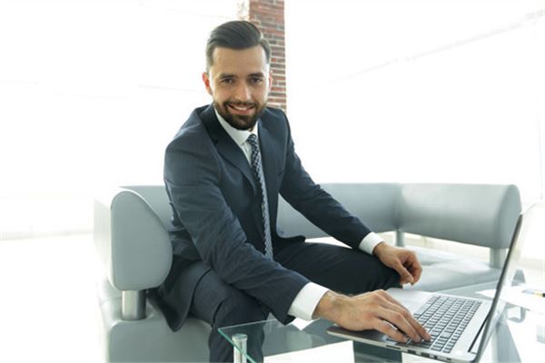 免費(fèi)取名_周貞韻