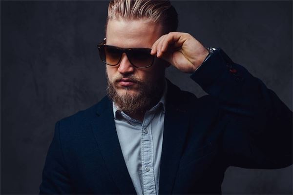 許紹峰的姓名打分結果_許紹峰五行分析